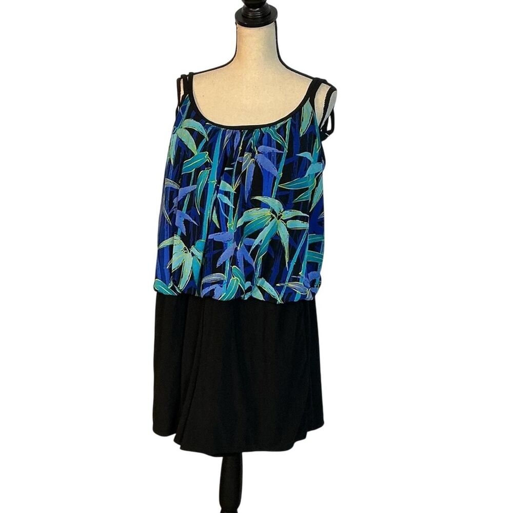 Source-unknown Women's Blue and Green Bikini-and-tankini-tops